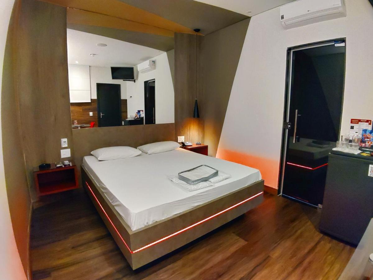 Motel Caribe Belo Horizonte Buitenkant foto