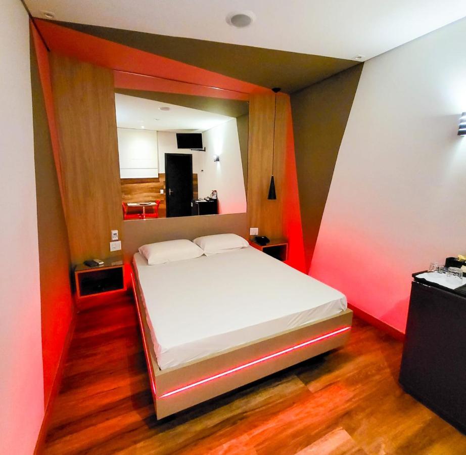 Motel Caribe Belo Horizonte Buitenkant foto